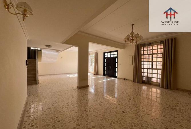 1002753 - Property Image 2