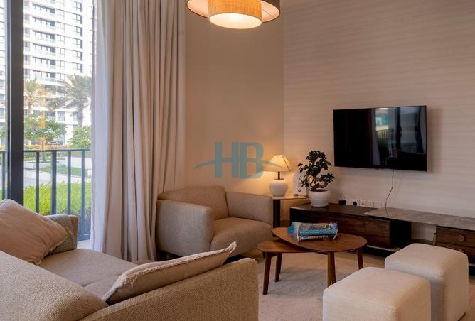 989202 - Property Image 3