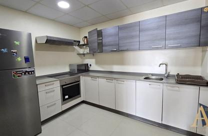 Apartment - 2 Bedrooms - 2 Bathrooms for rent in Al Juffair - Capital Governorate