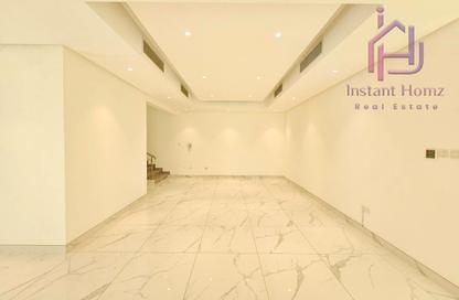 Villa - 4 Bedrooms - 5 Bathrooms for rent in Hamala - Northern Governorate