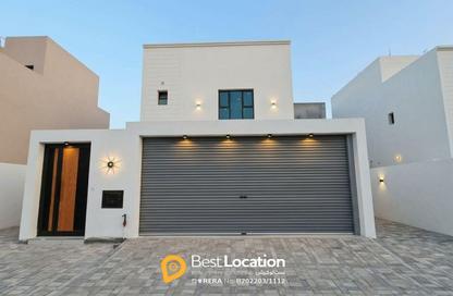 Villa - 4 - 5 for sale in Hamad Town - Northern Governorate