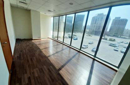 Office Space - Studio - 4 for rent in Seef - Capital Governorate