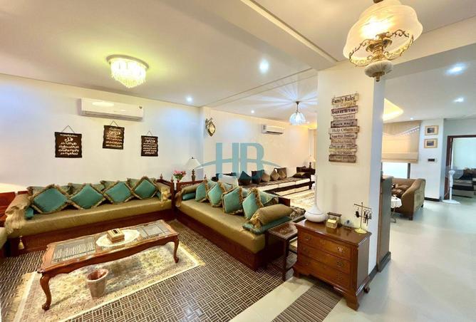 53600427 - Property Image 3