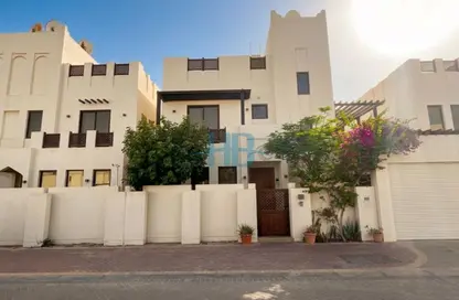 Apartment - 4 Bedrooms - 4 Bathrooms for rent in Diyar Al Muharraq - Muharraq Governorate