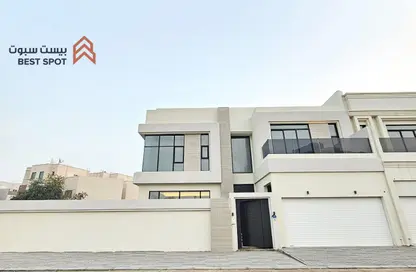 فيلا - 4 غرف نوم - 6 حمامات للبيع في سار - المحافظة الشمالية