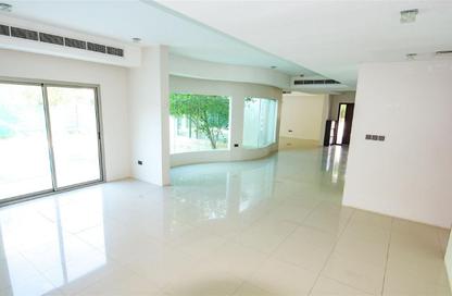 Villa - 5 - 5 for rent in Saar - Northern Governorate