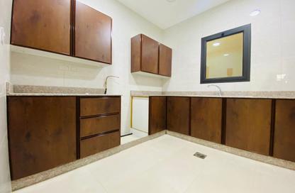 Apartment - 2 Bedrooms - 2 Bathrooms for rent in Um Al Hasam - Manama - Capital Governorate Apartment - 2 Bedrooms - 2 Bathrooms for rent in Um Al Hasam - Manama - Capital Governorate