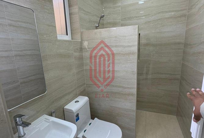 992688 - Property Image 3