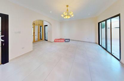 Villa - 5 Bedrooms - 7+ Bathrooms for rent in Saar - Northern Governorate