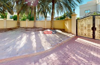 Villa - 5 Bedrooms - 7+ Bathrooms for rent in Saar - Northern Governorate