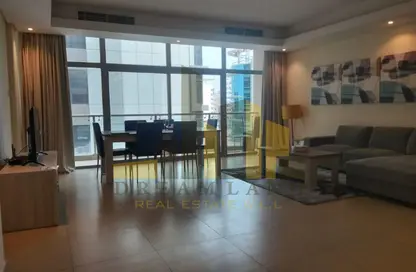 Apartment - 2 Bedrooms - 3 Bathrooms for rent in Busaiteen - Muharraq Governorate