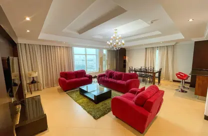 Apartment - 3 Bedrooms - 4 Bathrooms for rent in Mahooz - Manama - Capital Governorate