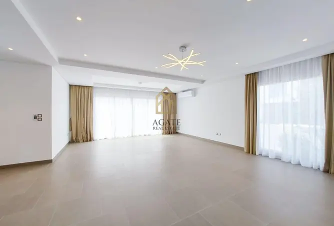 58413596 - Property Image 2