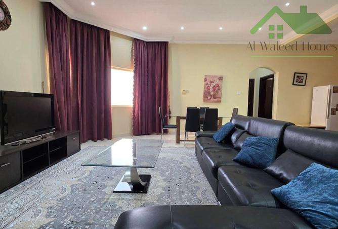 1002056 - Property Image 3