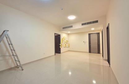 Apartment - 1 Bedroom - 2 Bathrooms for rent in Al Burhama - Manama - Capital Governorate