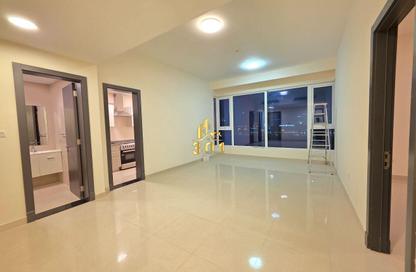 Apartment - 1 Bedroom - 2 Bathrooms for rent in Al Burhama - Manama - Capital Governorate
