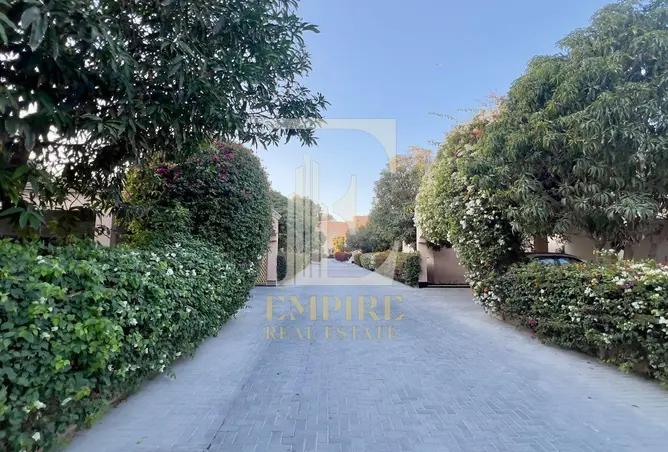 51772860 - Property Image 2