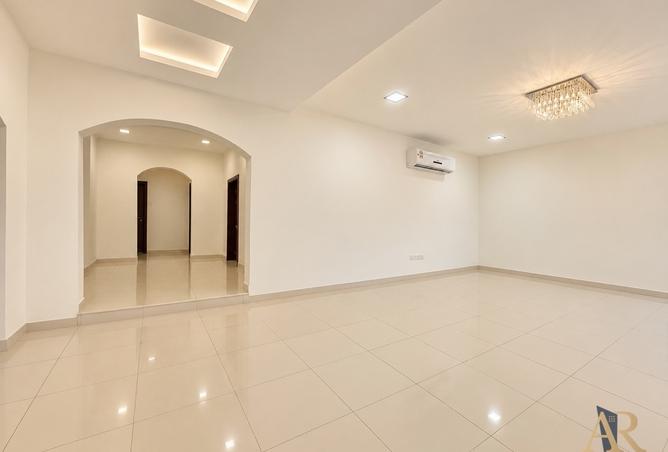 57066912 - Property Image 3