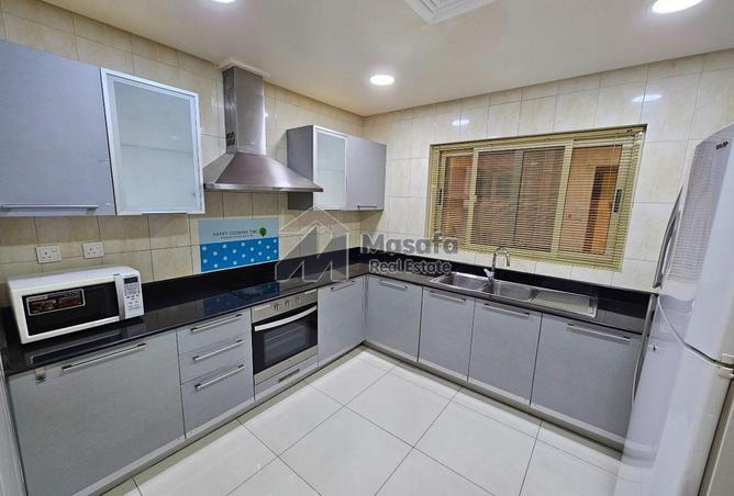 54124070 - Property Image 3