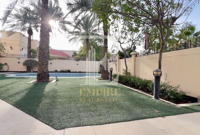 1002849 - Property Image 2