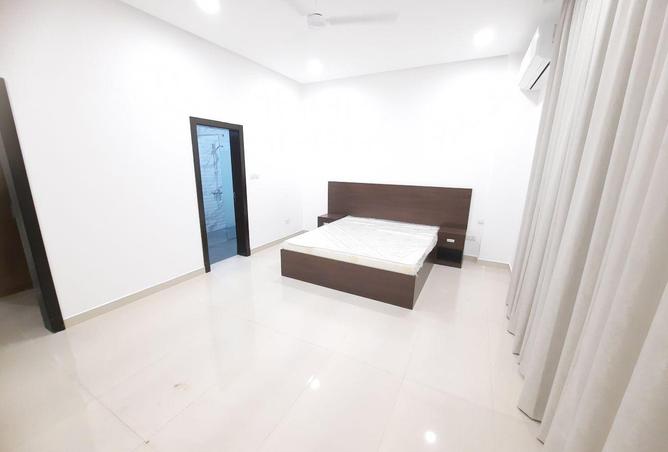 51442520 - Property Image 3