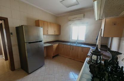 Compound - 3 Bedrooms - 3 Bathrooms for rent in Saar - Northern Governorate