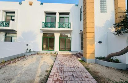 عمارة بالكامل - استوديو - 3 حمامات للايجار في العدلية - المنامة - محافظة العاصمة