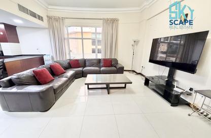 Apartment - 2 - 3 for rent in Seef - Capital Governorate