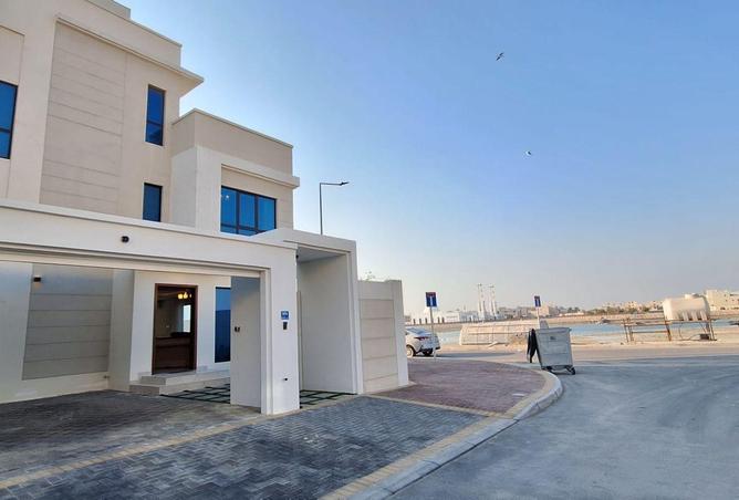 1002888 - Property Image 2