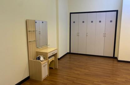 Apartment - 2 - 2 for rent in Al Juffair - Capital Governorate