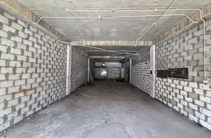 Shop - Studio - 2 Bathrooms for rent in Salmabad - Central Governorate