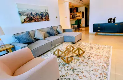 Apartment - 2 Bedrooms - 3 Bathrooms for rent in Reef Island - Capital Governorate