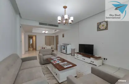 Apartment - 2 Bedrooms - 3 Bathrooms for rent in Busaiteen - Muharraq Governorate