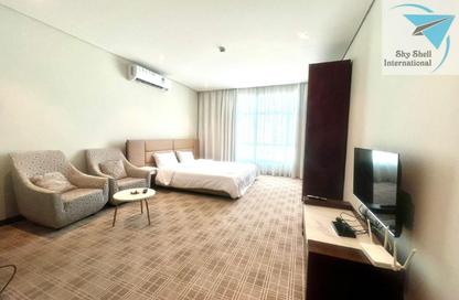Apartment - Studio - 1 Bathroom for rent in Segaya - Manama - Capital Governorate