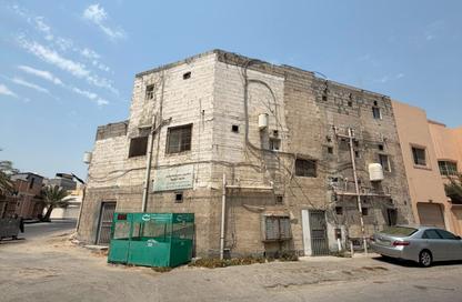 عمارة بالكامل - 8 غرف نوم - 7 حمامات للايجار في عالي - المحافظة الوسطى