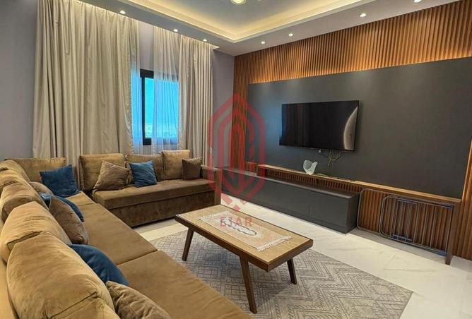 1000235 - Property Main Image