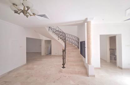 Compound - 4 Bedrooms - 4 Bathrooms for rent in Saar - Northern Governorate Compound - 4 Bedrooms - 4 Bathrooms for rent in Saar - Northern Governorate