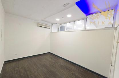 Villa - Studio - 2 Bathrooms for rent in Adliya - Manama - Capital Governorate