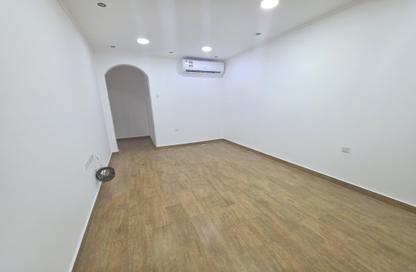 Apartment - 2 Bedrooms - 2 Bathrooms for rent in Saar - Northern Governorate