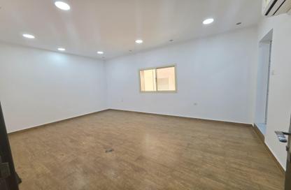 Apartment - 2 Bedrooms - 2 Bathrooms for rent in Saar - Northern Governorate