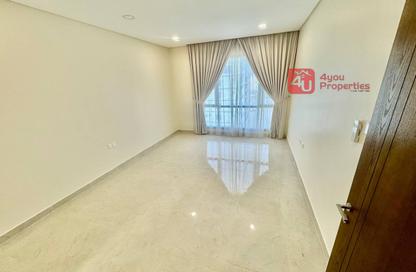 Apartment - 2 Bedrooms - 2 Bathrooms for rent in Al Burhama - Manama - Capital Governorate