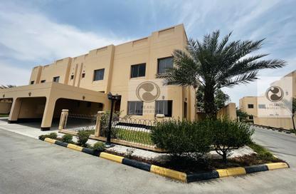 Villa - 4 Bedrooms - 4 Bathrooms for rent in Janabiya - Northern Governorate Villa - 4 Bedrooms - 4 Bathrooms for rent in Janabiya - Northern Governorate