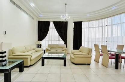 Apartment - 3 - 4 for rent in Al Juffair - Capital Governorate