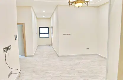 Apartment - 2 Bedrooms - 2 Bathrooms for rent in Zinj - Manama - Capital Governorate