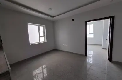 مكتب - 3 غرف نوم - 2 حمامات للايجار في القدم - المحافظة الشمالية