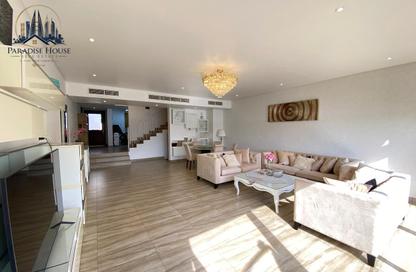 Villa - 4 - 5 for rent in Amwaj Avenue - Amwaj Islands - Muharraq Governorate