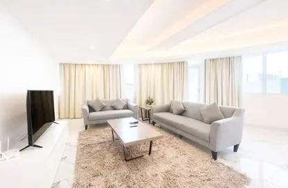 Apartment - 2 Bedrooms - 3 Bathrooms for rent in Al Juffair - Capital Governorate Apartment - 2 Bedrooms - 3 Bathrooms for rent in Al Juffair - Capital Governorate