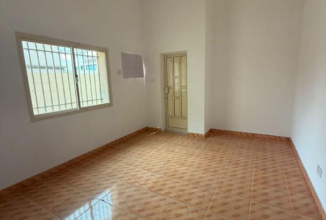 54398441 - Property Main Image