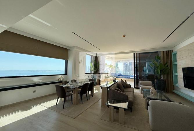 Beautiful 3BR+ Maid's Room + Private Garden & Pool