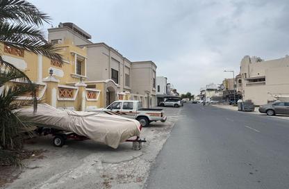 Villa - 5 Bedrooms - 3 Bathrooms for sale in Bu Kowarah - Riffa - Southern Governorate